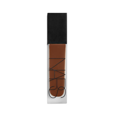 NATURAL MATTE LONGWEAR FOUNDATION, NARS TRENDING
