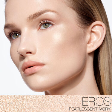 LIGHT REFLECTING&trade; LUMINIZING POWDER REFILL, NARS Refills