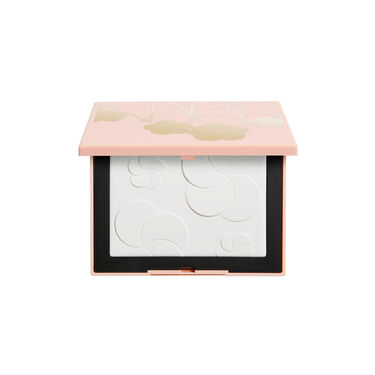 LIGHT REFLECTING&trade; SETTING POWDER &ndash; PRESSED, NARS Puder