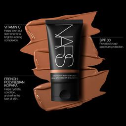 Pure Radiant Tinted Moisturizer LSF 30/PA+++