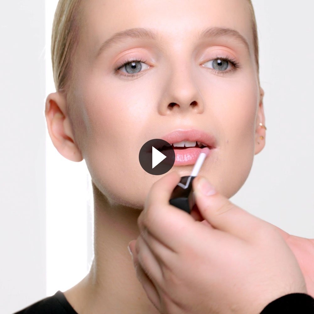 SO FUNKTIONIERT ES: LIP GLOSS