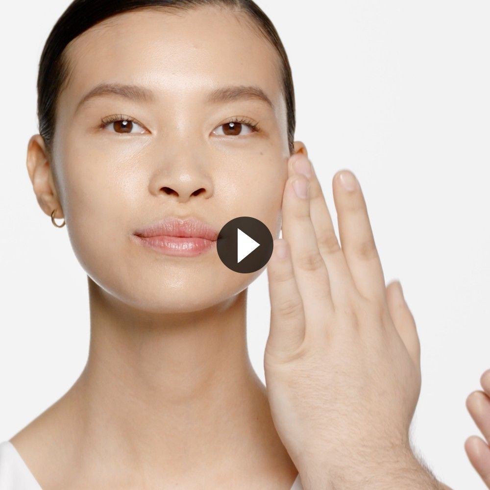 SO FUNKTIONIERT ES: TINTED GLOW BOOSTER