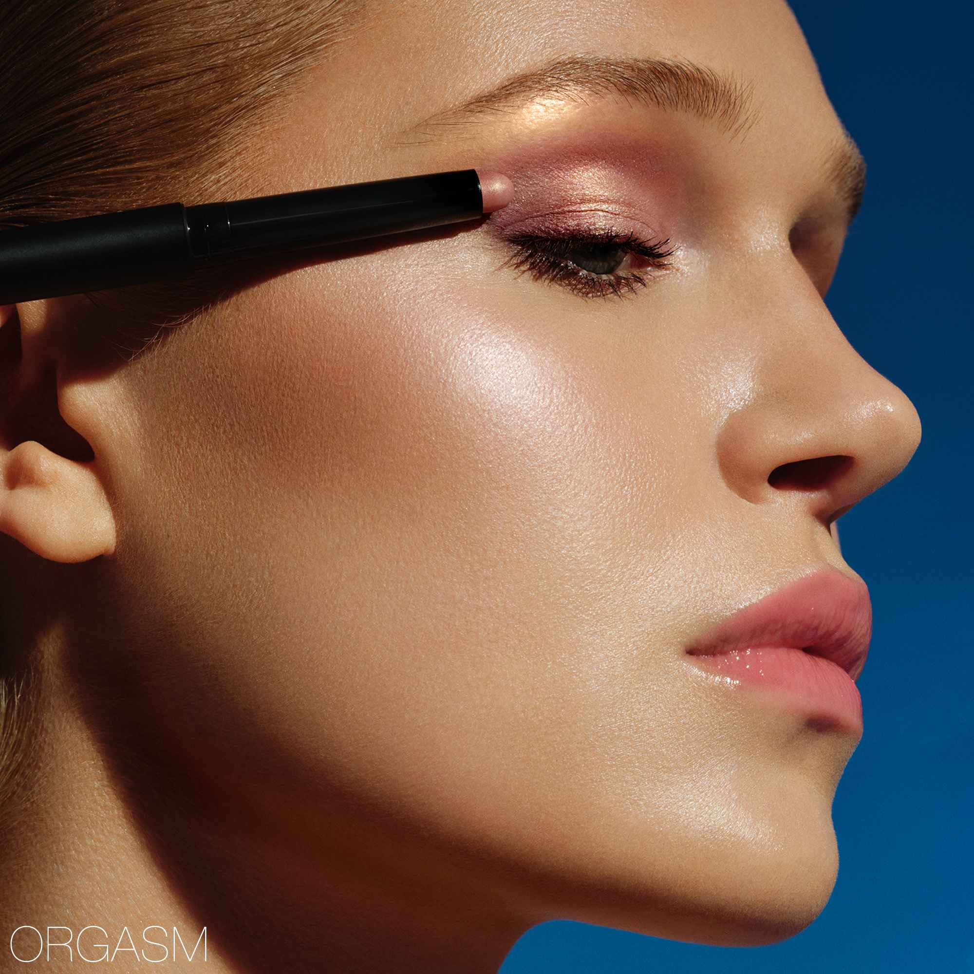 TOTAL SEDUCTION LIDSCHATTEN-STICK